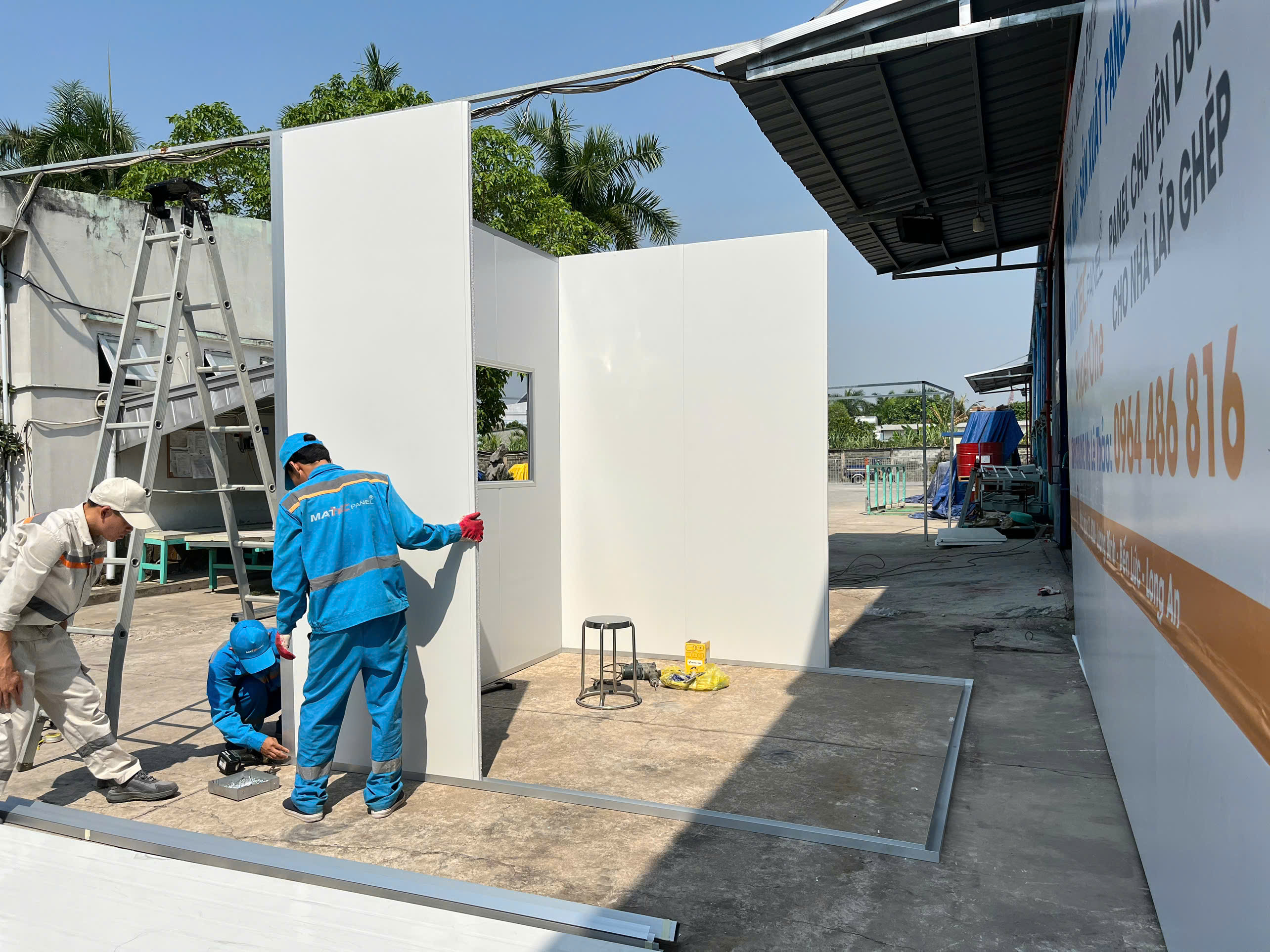 Hướng dẫn lắp đặt panel vách đứng