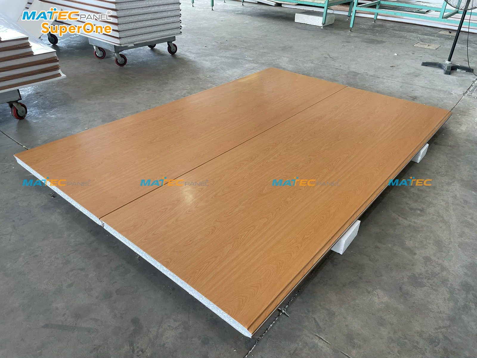 Tấm vách ngăn panel vân gỗ