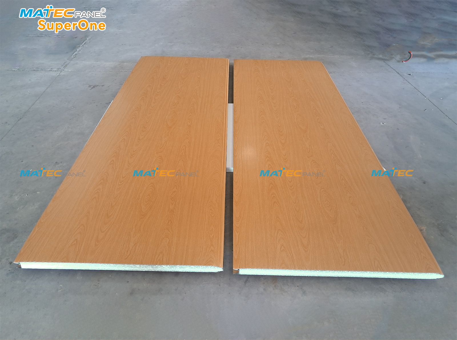 Tấm panel vân gỗ dày 0.4mm