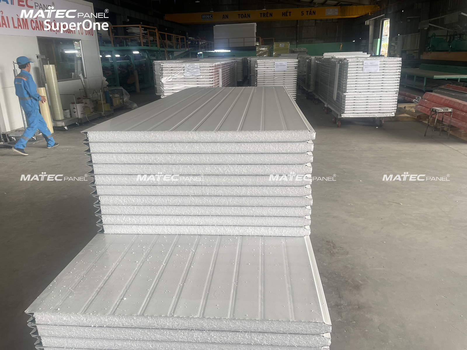 Tấm Panel Vách Ngăn T50 Tôn 0.3mm